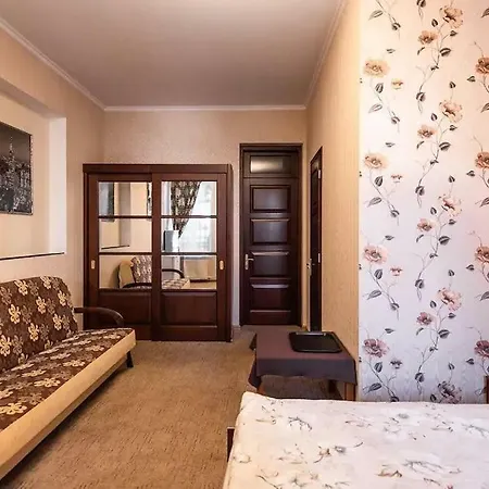 Next To Deribasivska Inn Odesa