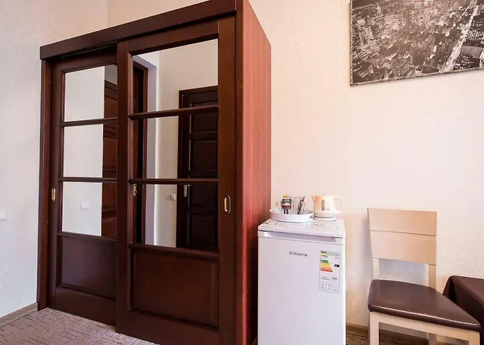 Next To Deribasivska 宾馆