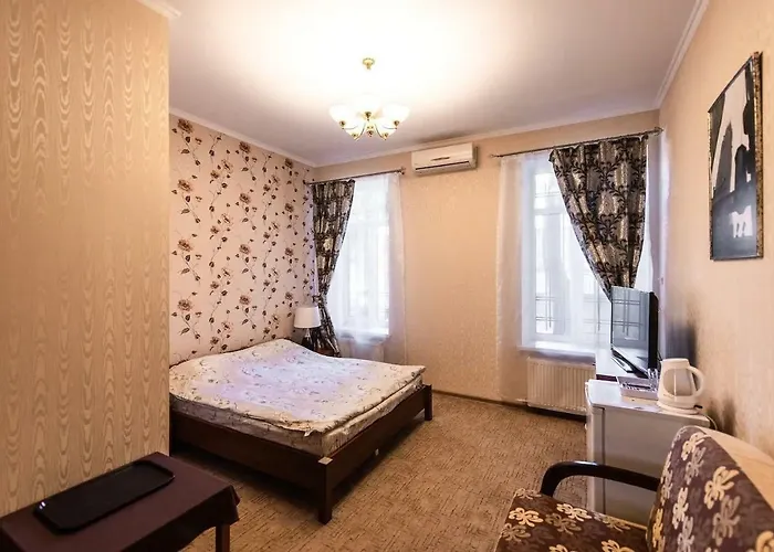 Next To Deribasivska 宾馆 敖德萨