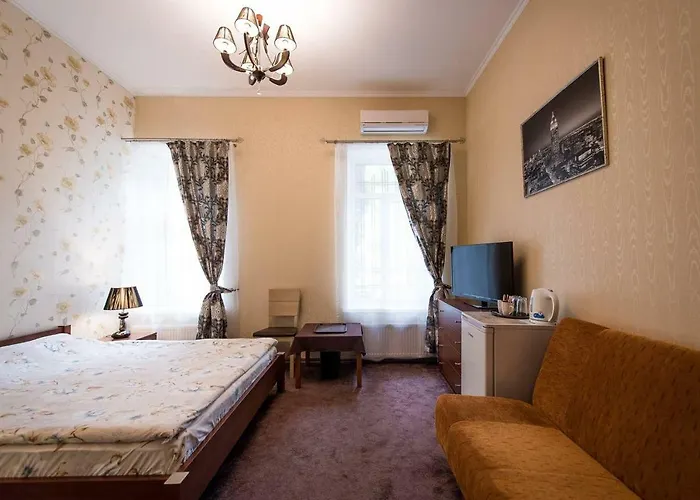 אורחן Next To Deribasivska *