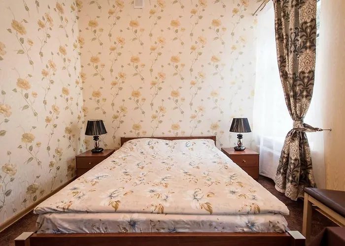 אורחן Next To Deribasivska *